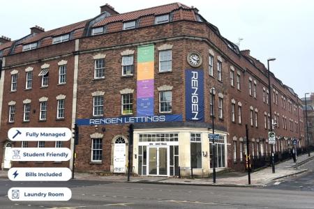 STUDIO Student flat to rent on Bond Street, Bristol, BS2