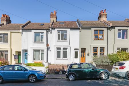 5 bed student house to rent on Bear Road, Brighton, BN2
