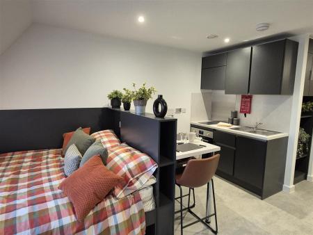 A05-style studio Student flat to rent on St Peters Street, Canterbury, CT1