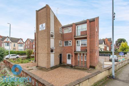 3 bed student house to rent on Loughborough Road, Nottingham, NG2