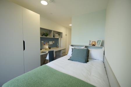 Silver Ensuite 9 bed student flat to rent on Gas Lane, Bristol, BS2