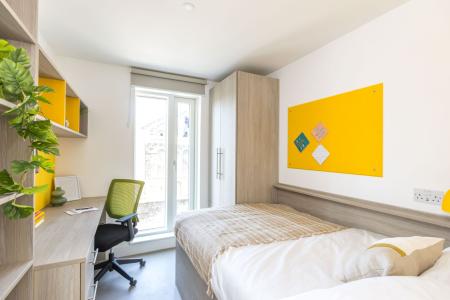 Classic 5/6 Bed Ensuite 6 bed student flat to rent on Silverthorne Lane, Bristol, BS2