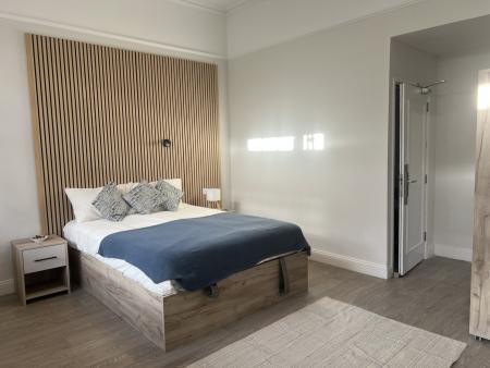 Dolphin Grand Student flat to rent on High Street, Southampton, SO142HN