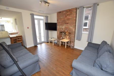 6 bed student house to rent on Johnson Road, Nottingham, NG7