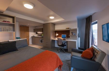Gold Studio Student flat to rent on Beith Street, Glasgow, G11