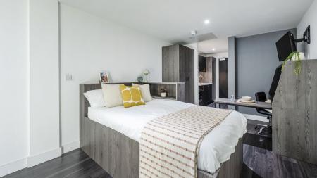 Studio Plus Student flat to rent on City Road, Newcastle, NE1