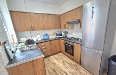 5 bed student house to rent on Radford Road, Nottingham, NG7