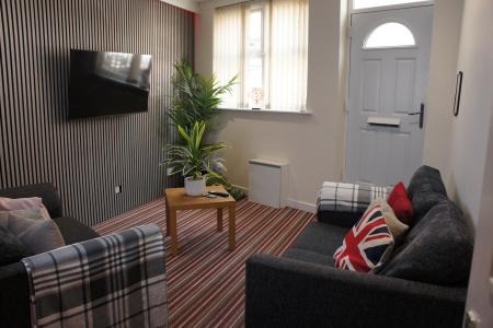 4 bed student house to rent on Peveril Street, Nottingham, NG7