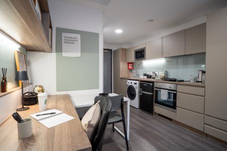 Standard Studio Student flat to rent on Woodhouse Square, Leeds, LS3