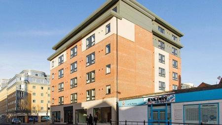 Giles 2 Bed Apartment 1 bed student flat to rent on Student Castle Lincoln, 20 St Marks SI, Lincoln, LN5