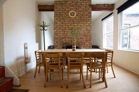 8 bed student house to rent on Wilmslow Road, Manchester, M20