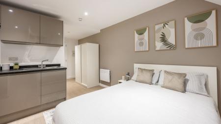 Classic Studio Student flat to rent on Sizer Street, Preston, PR1