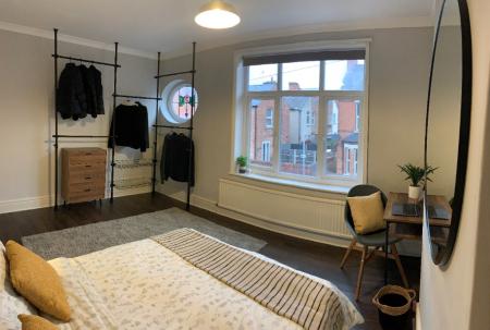 4 bed student house to rent on Hawksworth Road, Nottingham, NG2