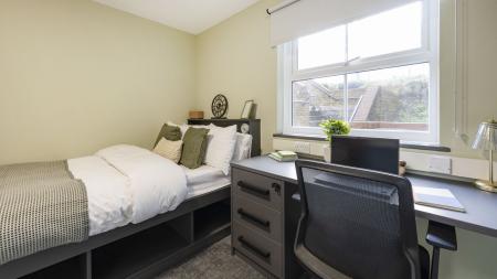 Premium Ensuite Student flat to rent on New Cross Road, London, SE14