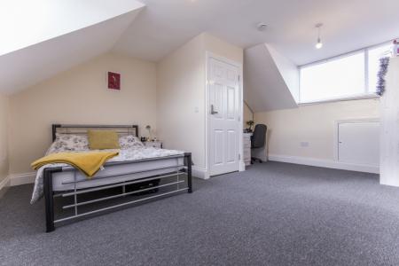 5 bed student house to rent on Lambert Street, Hull, HU5