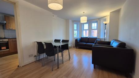 2 bed student house to rent on Wilmslow Road, Manchester, M20