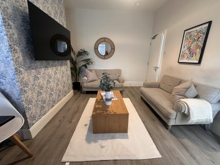 4 bed student house to rent on Newland Avenue, Hull, HU5