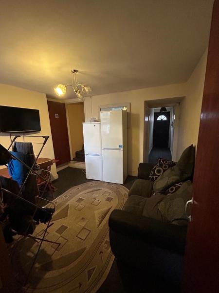 4 bed student house to rent on Gladstone Street, Loughborough, LE11