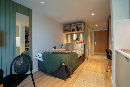 Classic Studio, Lower Tower Student flat to rent on Merrion Way, Leeds, LS2