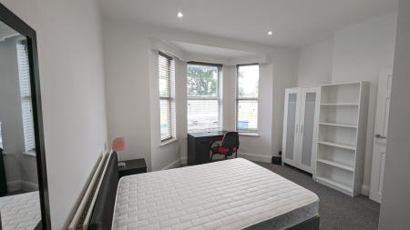 5 bed student house to rent on Beverley Road, Hull, HU5