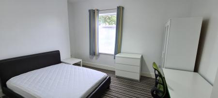 4 bed student house to rent on Inglemire Avenue, Hull, HU6