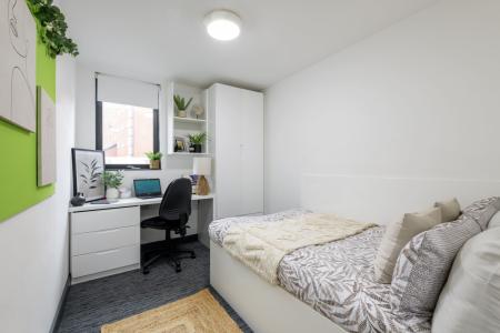 Standard Ensuite Student flat to rent on Vauxhall Road, Liverpool, L3