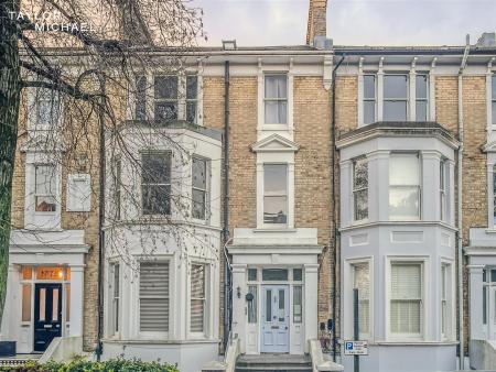 7 bed student house to rent on Denmark Villas, Brighton, BN3