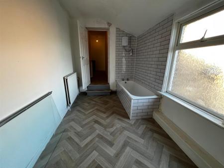 2 bed student house to rent on High Street South, Durham, DH7