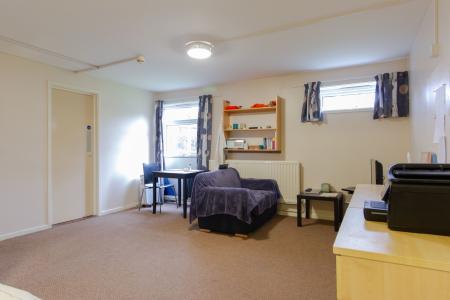 Photo of 1 Bed Flat