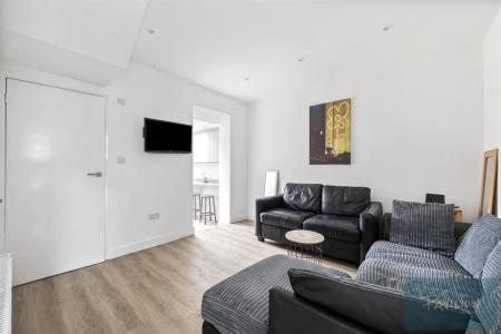 6 bed student house to rent on Buller Road, Brighton, BN2