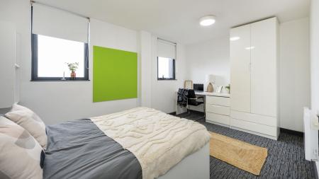 Premium Plus Ensuite Student flat to rent on Vauxhall Road, Liverpool, L3