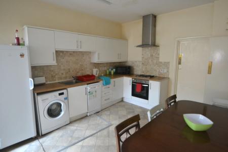 6 bed student house to rent on Castle Boulevard, Nottingham, NG7