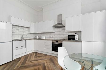 2 bed student house to rent on Flat C, 68 North Road East, Plymouth, PL4