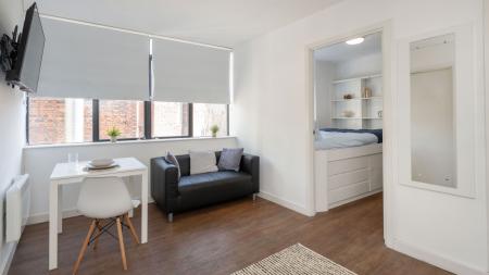 2 Bed Apartment Student flat to rent on Colston Avenue, Bristol, BS1