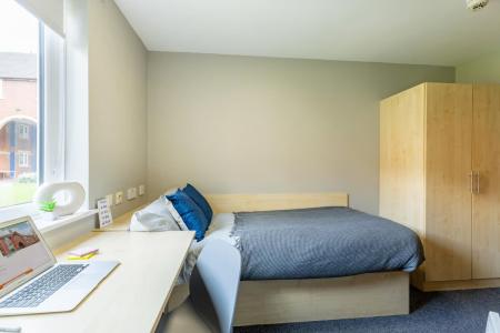 Classic 2 Bed Flat Student flat to rent on Pershore Road, Birmingham, B5