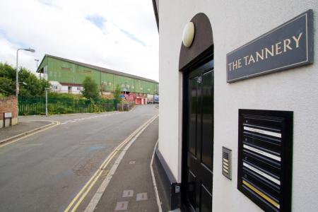 5 bed student house to rent on The Tannery, Exeter, EX4