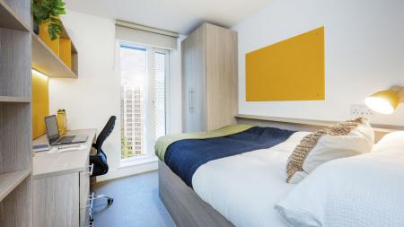 Classic Plus 7-8 Bed Ensuite 8 bed student flat to rent on Silverthorne Lane, Bristol, BS2