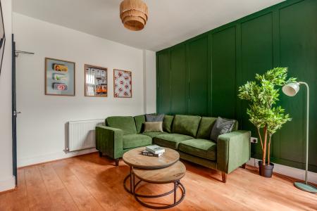 5 bed student house to rent on Connaught Road, Liverpool, L7