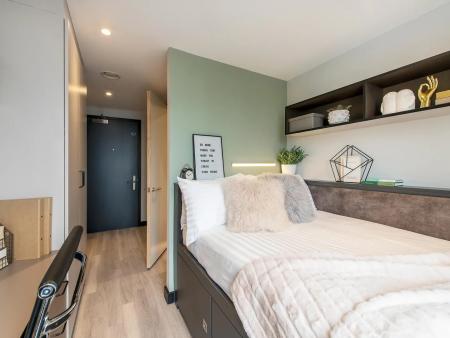 Ultra Premium 5 Bed Apartment Larger Room Student flat to rent on Herbert Street, Cardiff, CF10