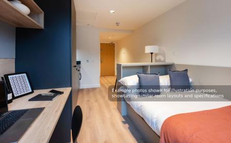 Standard Studio Student flat to rent on Canongate, Edinburgh, EH8