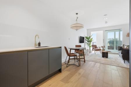 Limehouse Suites– Sycamore photo 4