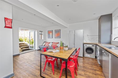 6 bed student house to rent on Twyford Road, Brighton, BN1