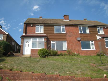 4 bed student house to rent on Wolverstone Drive, Brighton, BN1