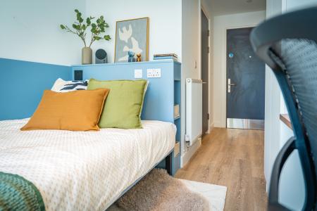 Classic 5 Bed Ensuite Student flat to rent on Fairlawn Avenue, Bristol, BS34