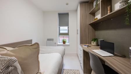 Silver Plus Ensuite 5 bed student flat to rent on Kennedy Street, Glasgow, G4