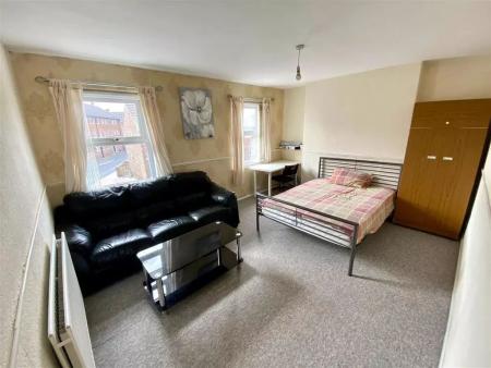 2 bed student house to rent on Gort Place, Durham, DH1