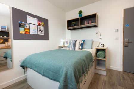 Bronze Shared House 1 bed student flat to rent on Mill Road, Cambridge, CB1