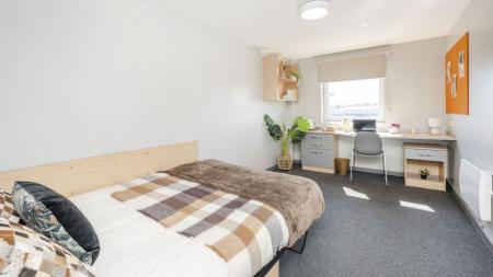 Premium Plus Ensuite Student flat to rent on Lineker Road, Leicester, LE2