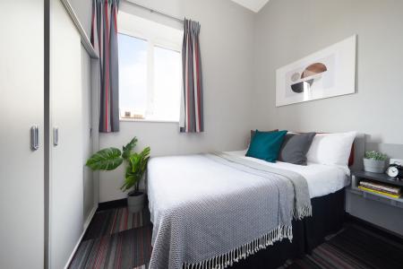 Classic Ensuite 1 bed student flat to rent on Hertford Street, Coventry, CV1
