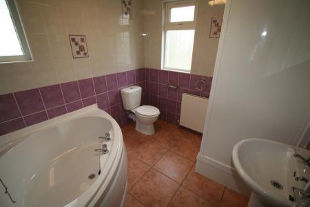 4 Bedroom Apartment